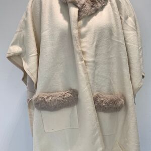 Borsa Milano muts beige