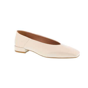 Bel'Apparanza ballerina wit