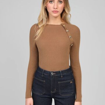 148995_2.jpg 148995_2.jpg