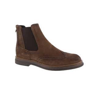 Ambitious boots bruin